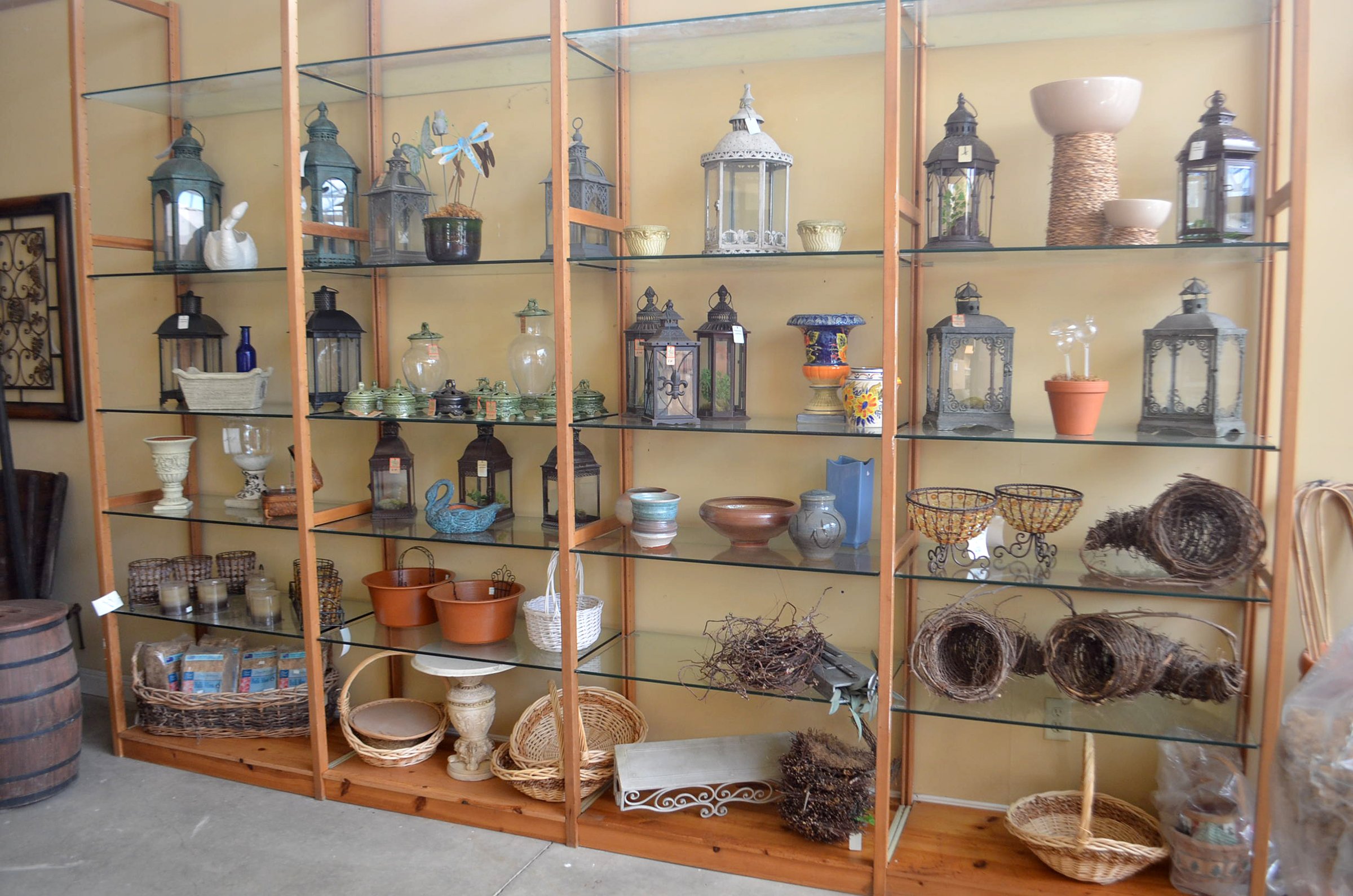 Property photo 61 - PERSONAL PROPERTY AUCTION OF DEWALD GARDENS IN ALLEN COUNTY, INDIANA